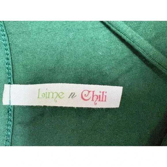 Lime n Chili Women's V-Neck Hi-Low Hem Forest Green T-Shirt Size L - Picture 7 of 7